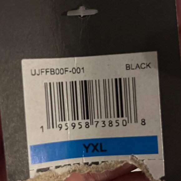 Under Armour YXL Black Quarter-Zip Fleece Jacket - NWT - Picture 3 of 4